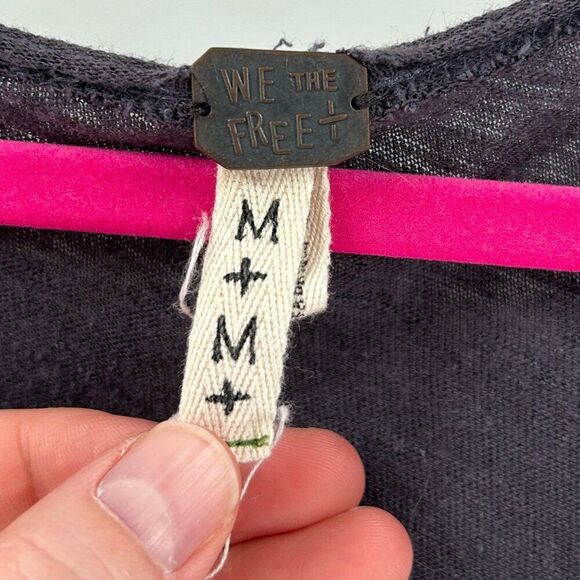 We the Free Ombre Purple Scoop Neck Distressed Long Sleeve Size Medium - Picture 3 of 9